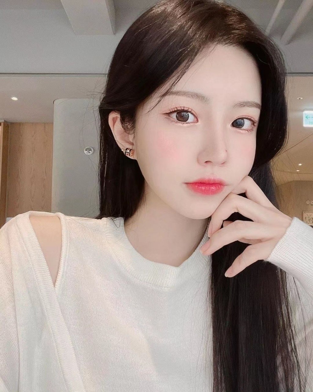 mmexport1690213900772.jpg